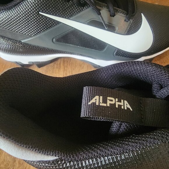 Nike Alpha Menace 4 Shark Wide Black Mens Cleats FQ3875 001 Mismatched 11/10.5 main image 13